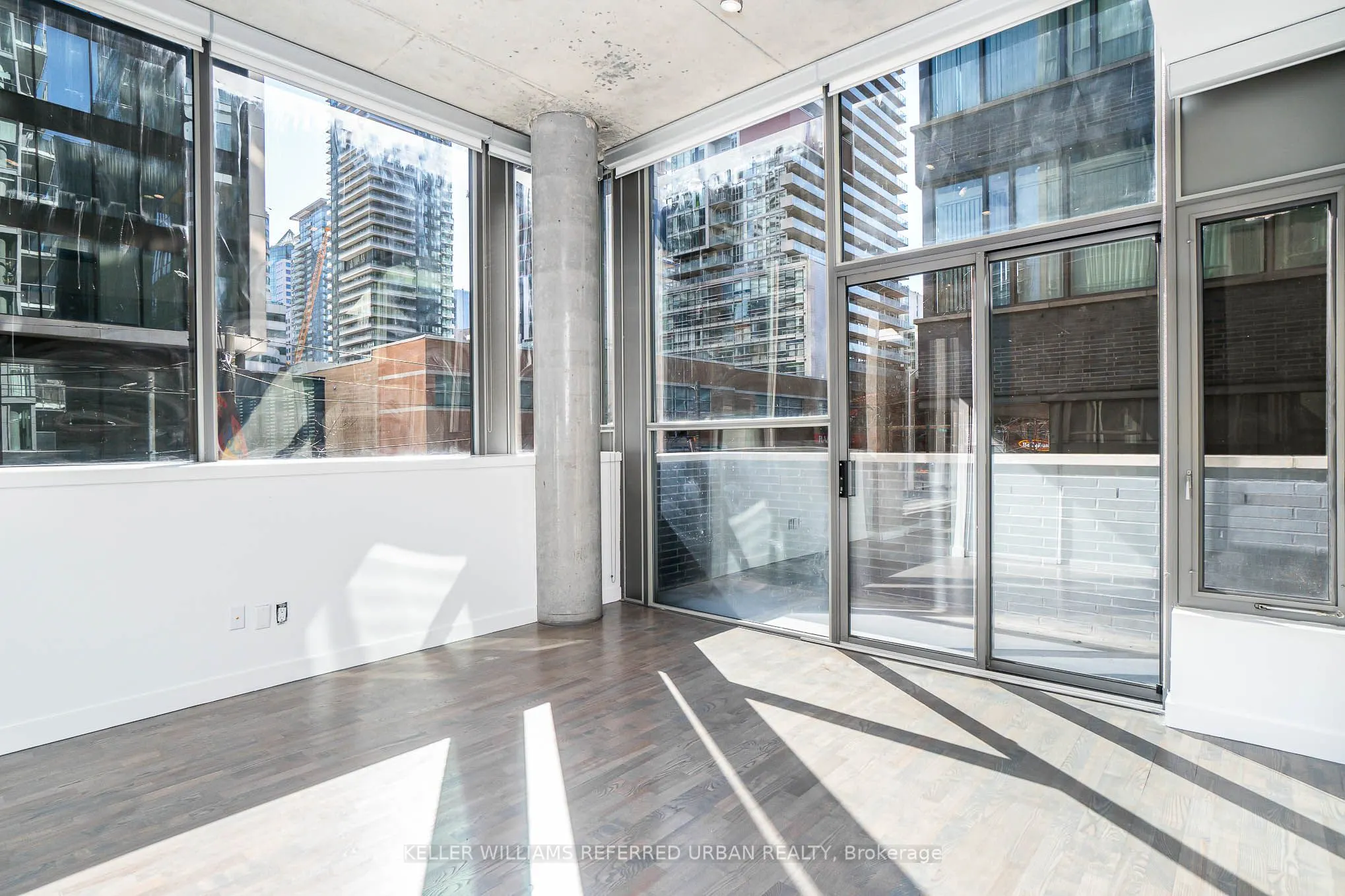 25 Oxley Street, #Th1