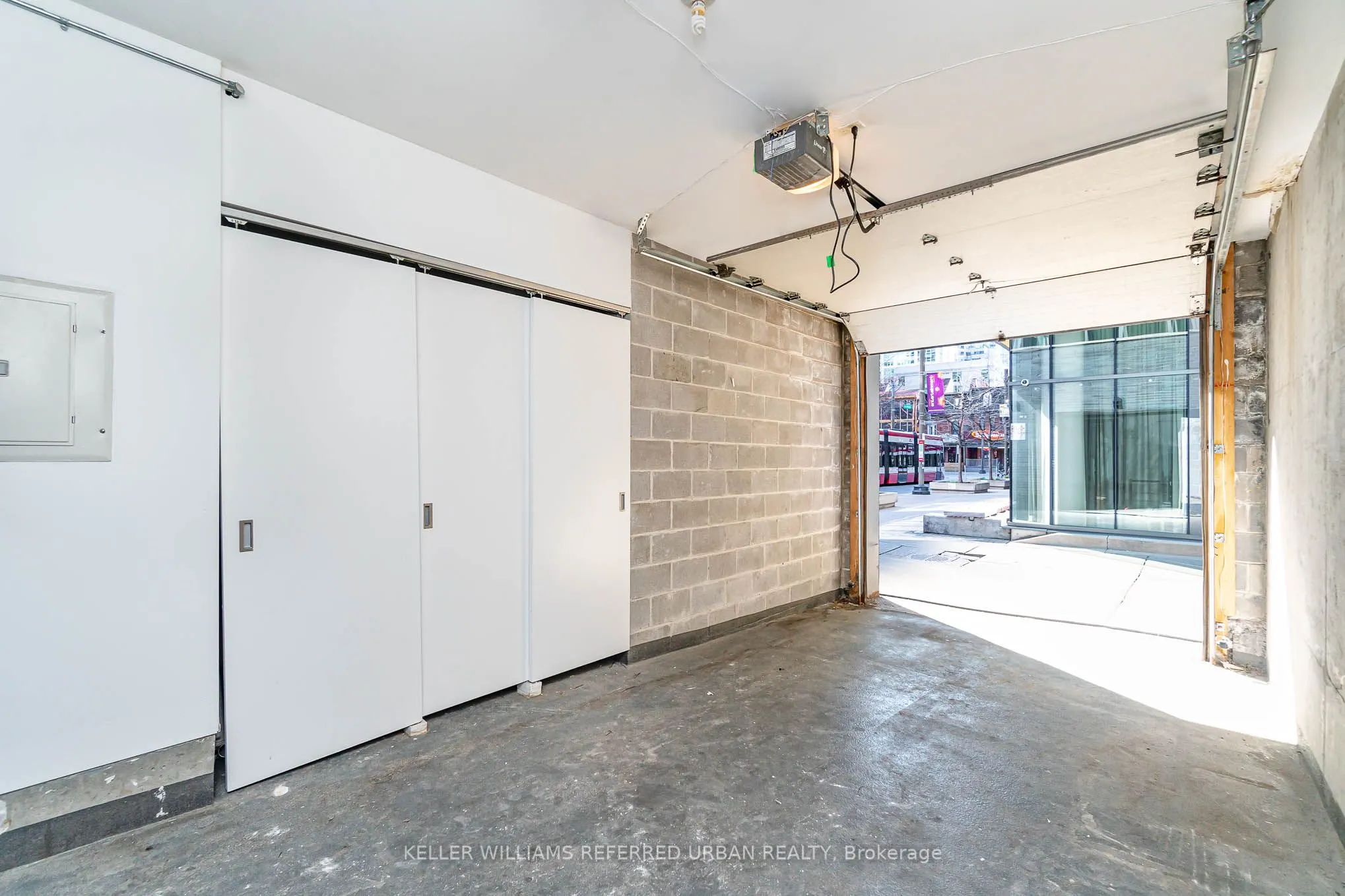 25 Oxley Street, #Th1