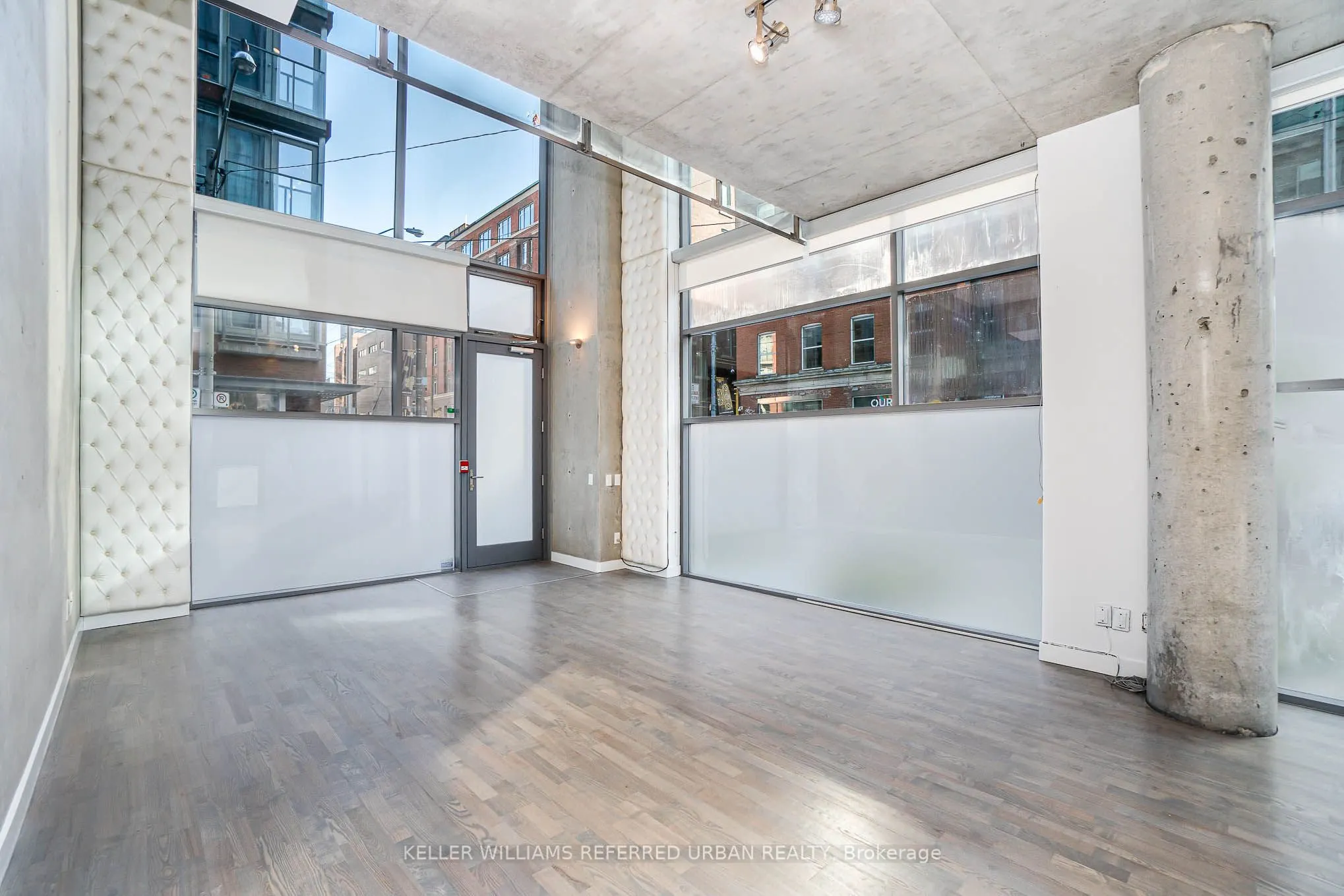 25 Oxley Street, #Th1