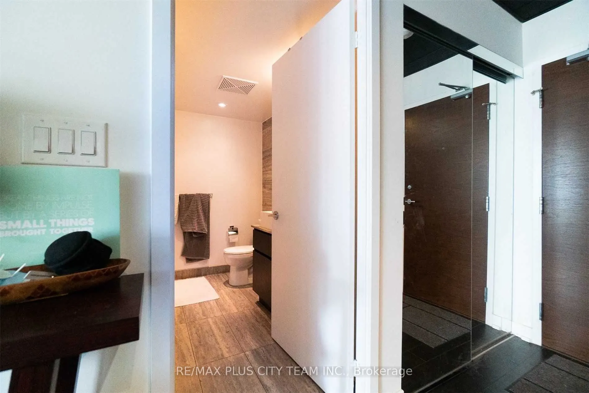 15 Iceboat Terrace, #2210