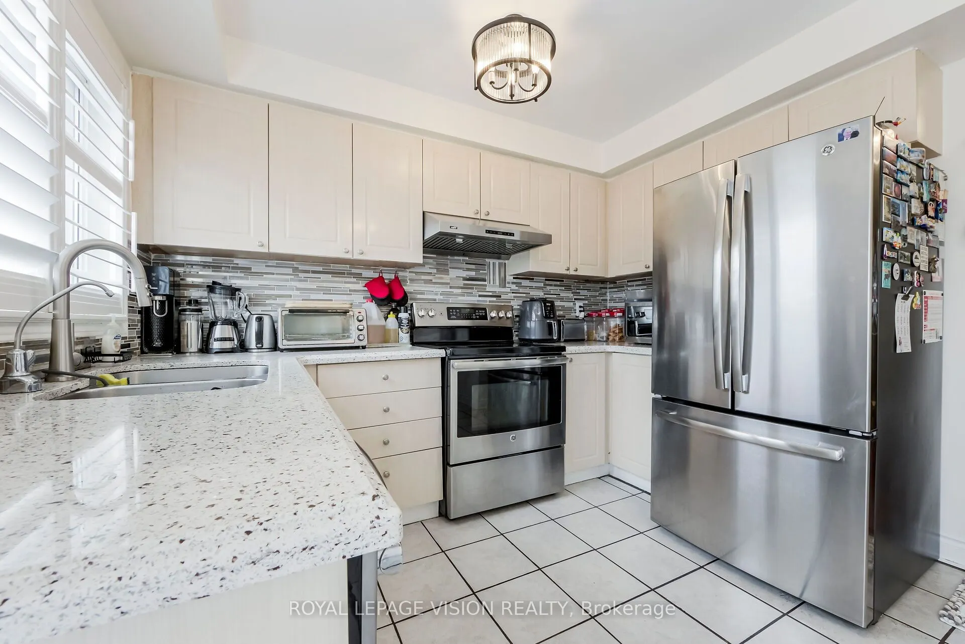 53 Hobson Avenue