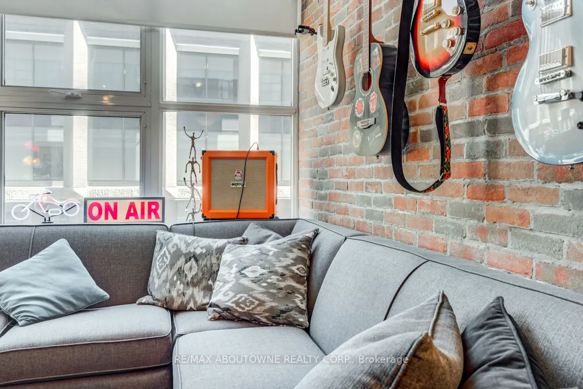 155 Dalhousie Street, #826