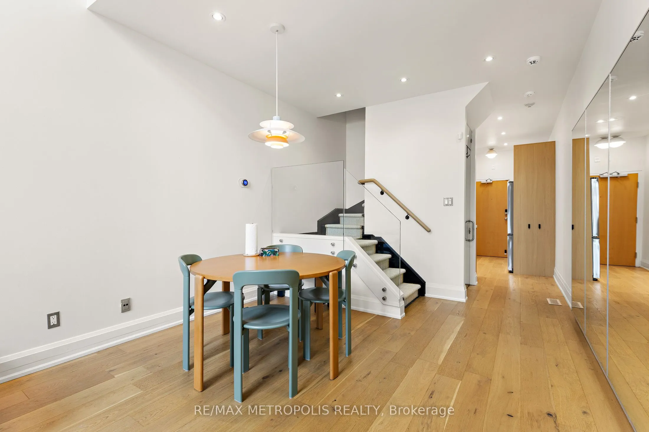 394 Euclid Avenue, #102