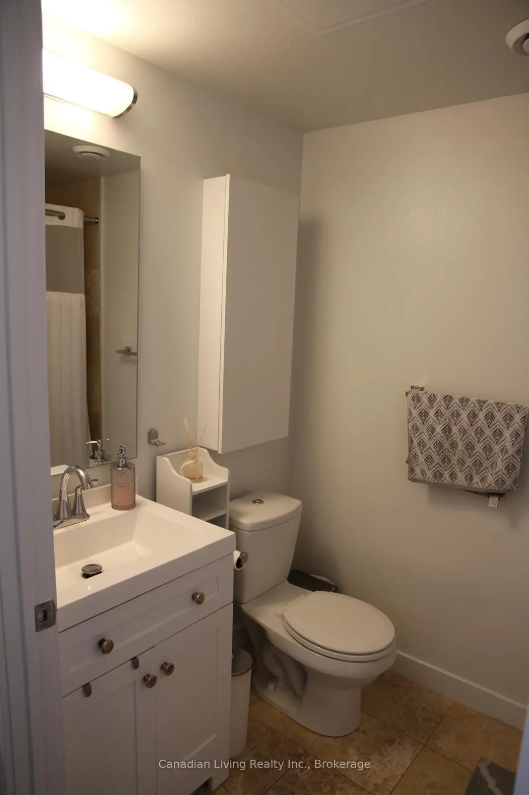 12 York Street, #5501