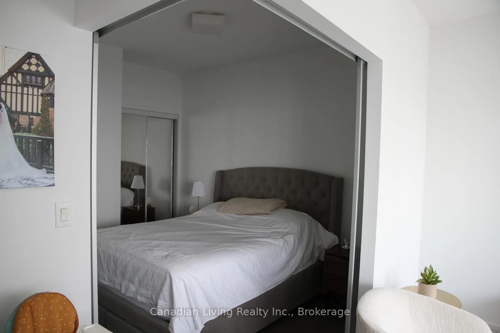 12 York Street, #5501