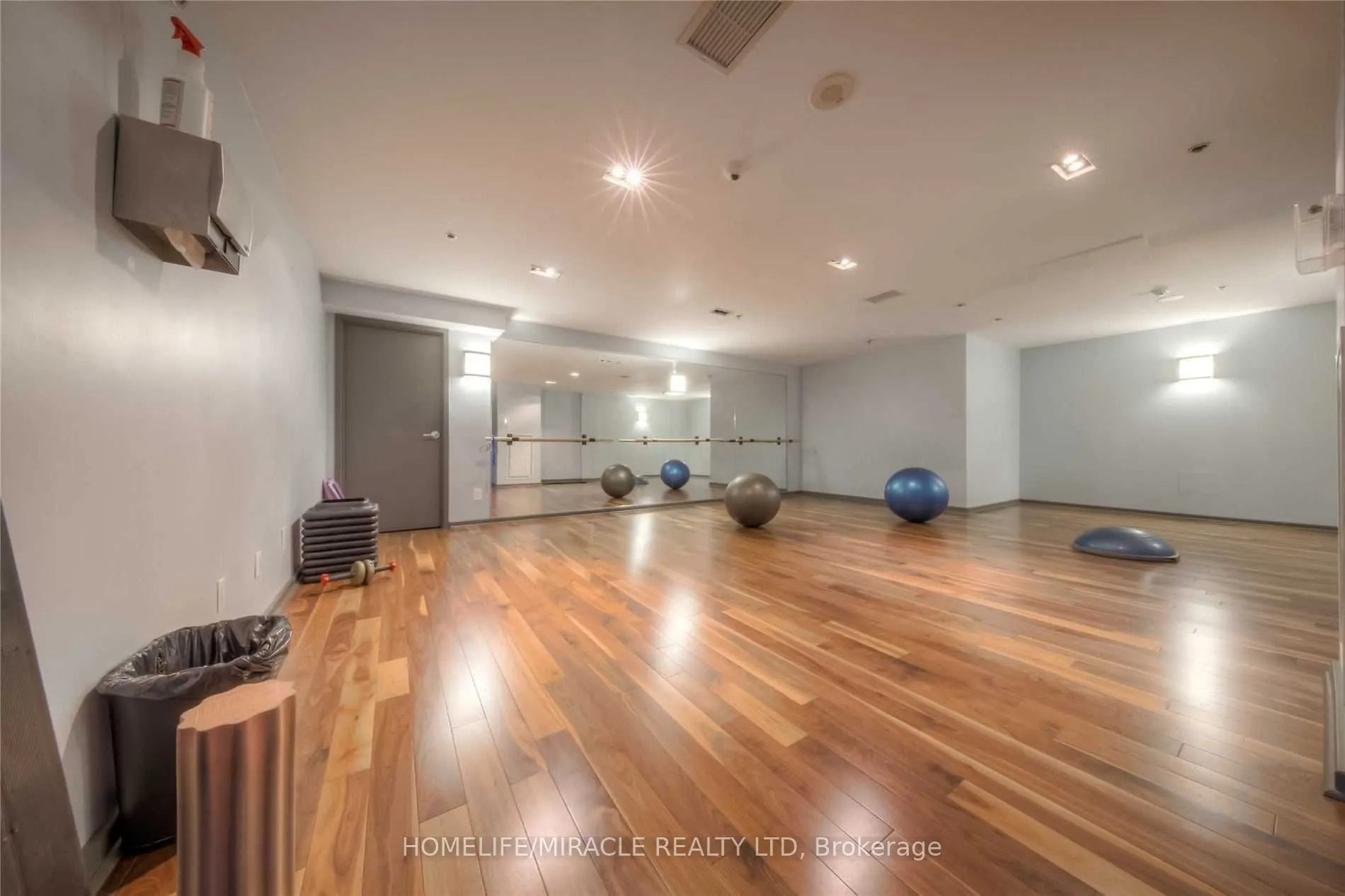 231 Fort York Boulevard, #2310