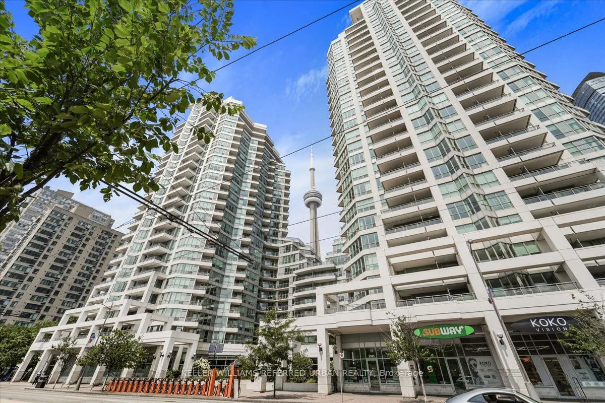 228 Queens Quay W, #2011
