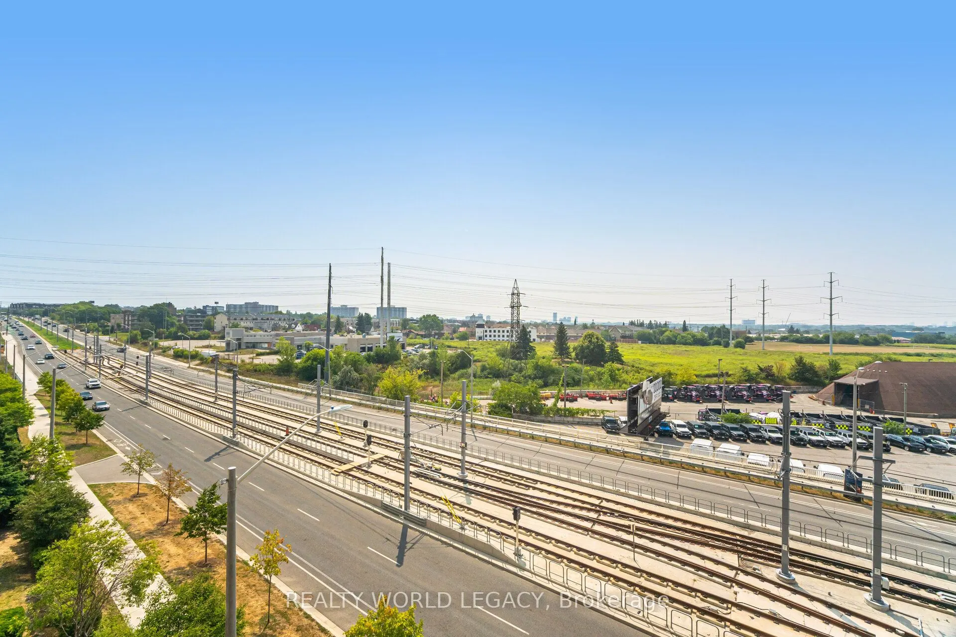 1720 Eglinton Avenue E, #610