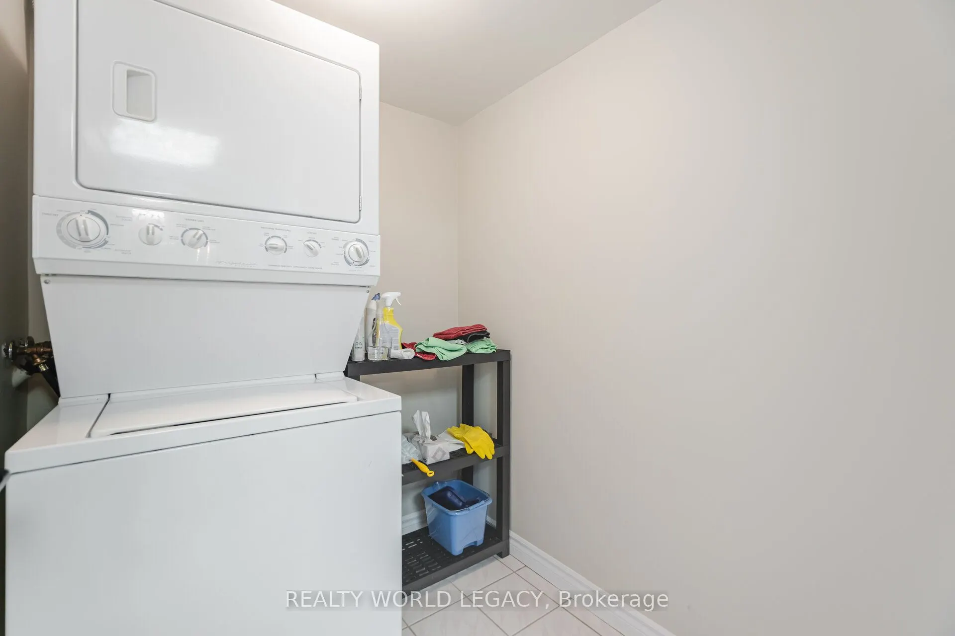 1720 Eglinton Avenue E, #610
