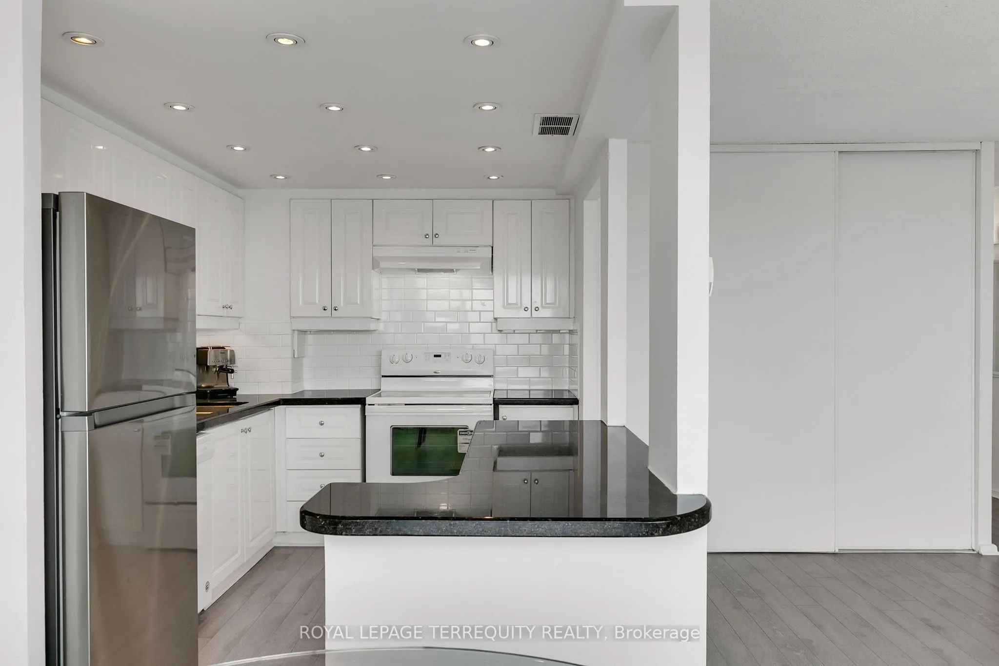 715 Don Mills Road, #PH1