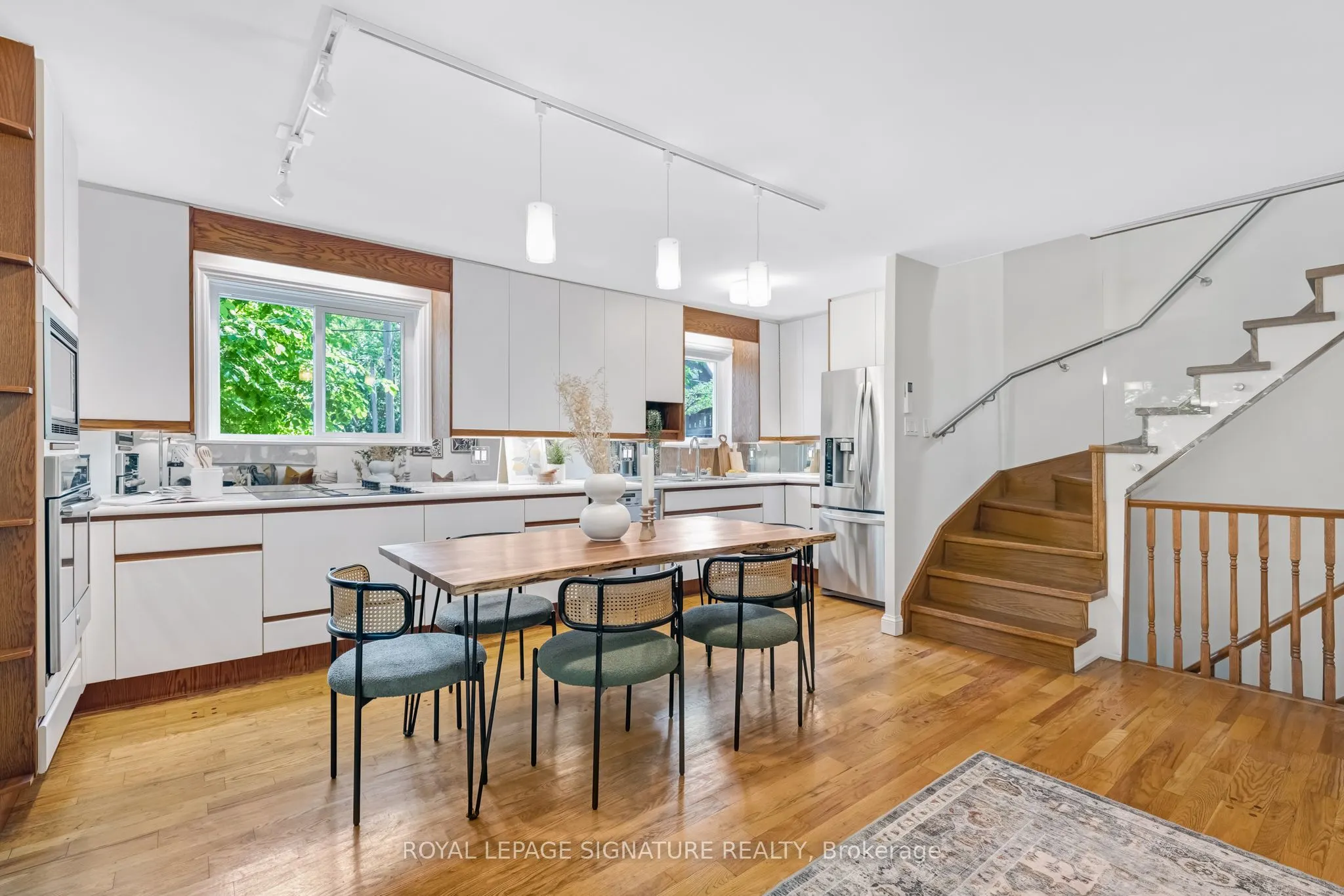 28 Admiral Road, #10