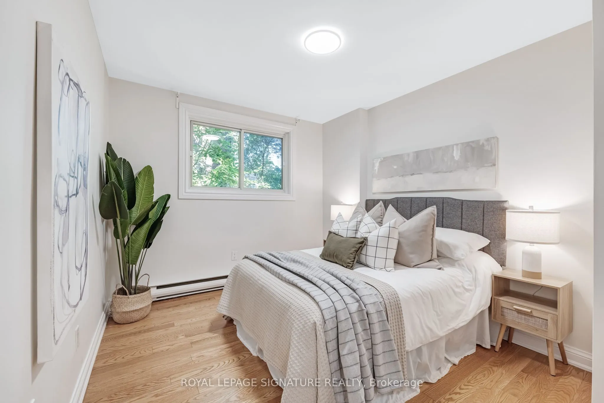 28 Admiral Road, #10
