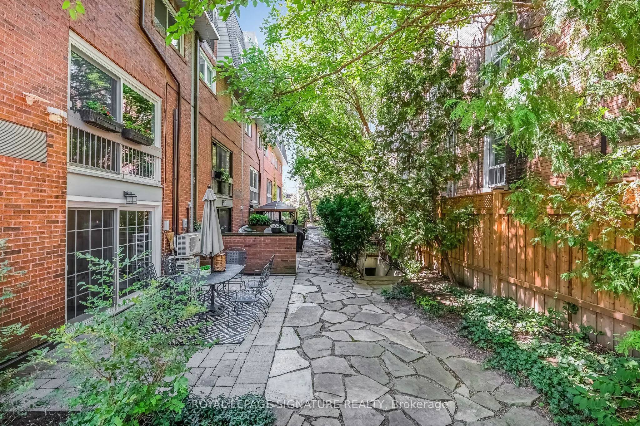 28 Admiral Road, #10