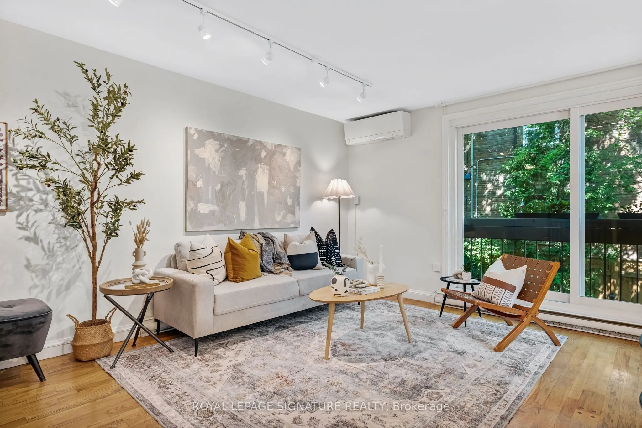 28 Admiral Road, #10