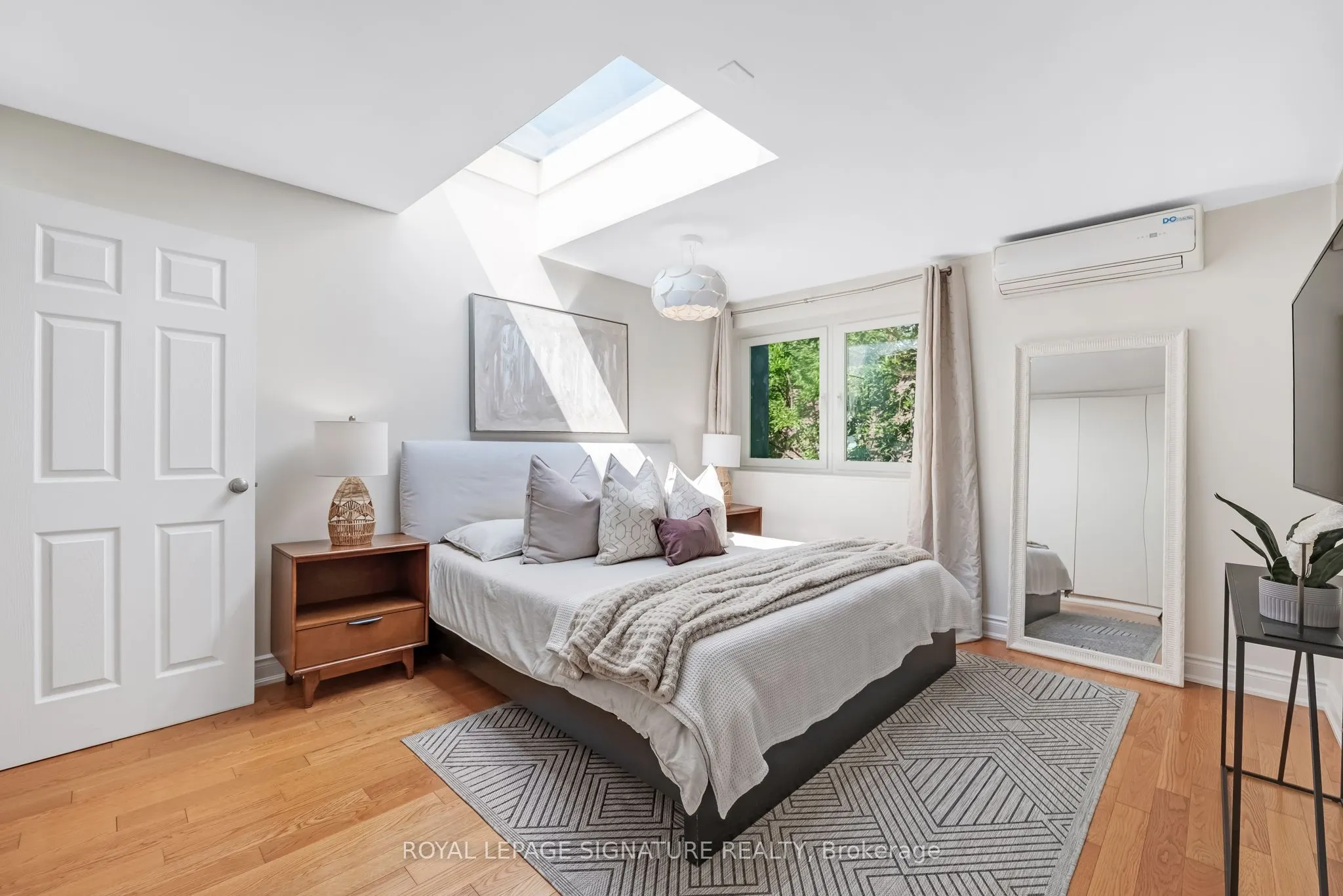 28 Admiral Road, #10