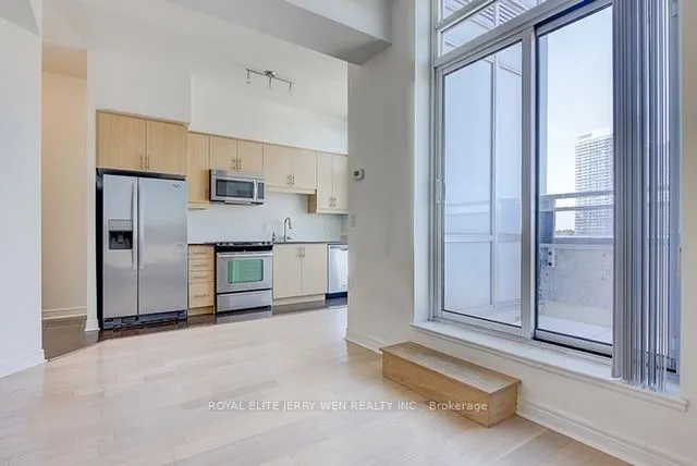 2756 Old Leslie Street, #1103