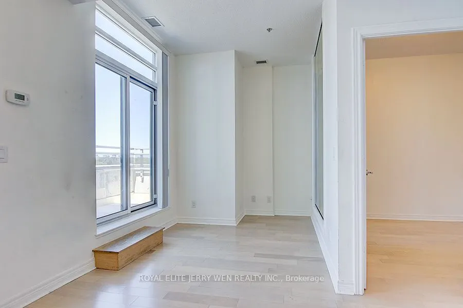 2756 Old Leslie Street, #1103