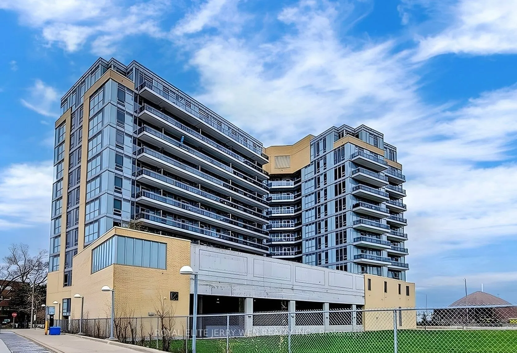 2756 Old Leslie Street, #1103