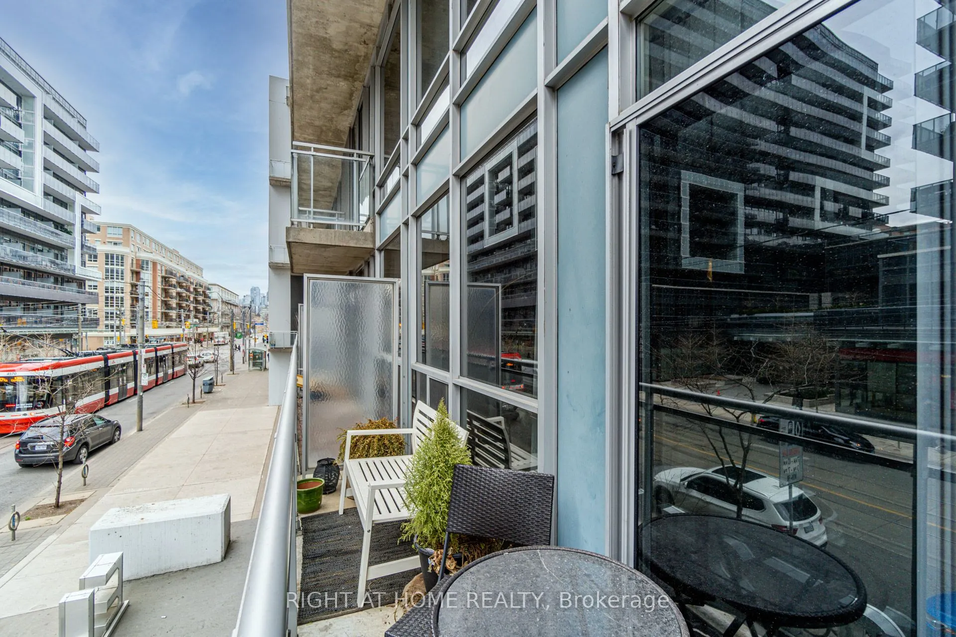 1029 King Street W, #215