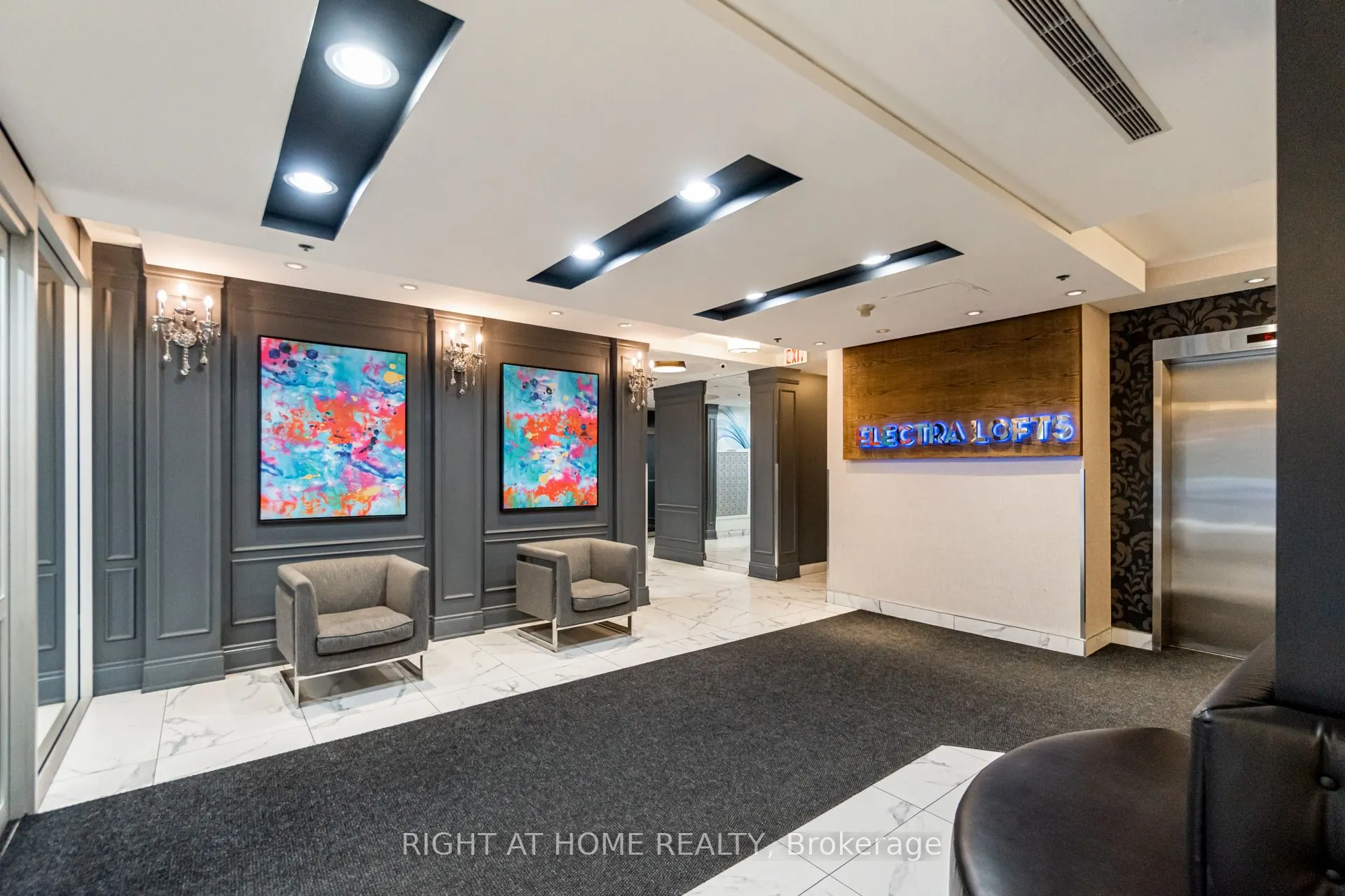 1029 King Street W, #215