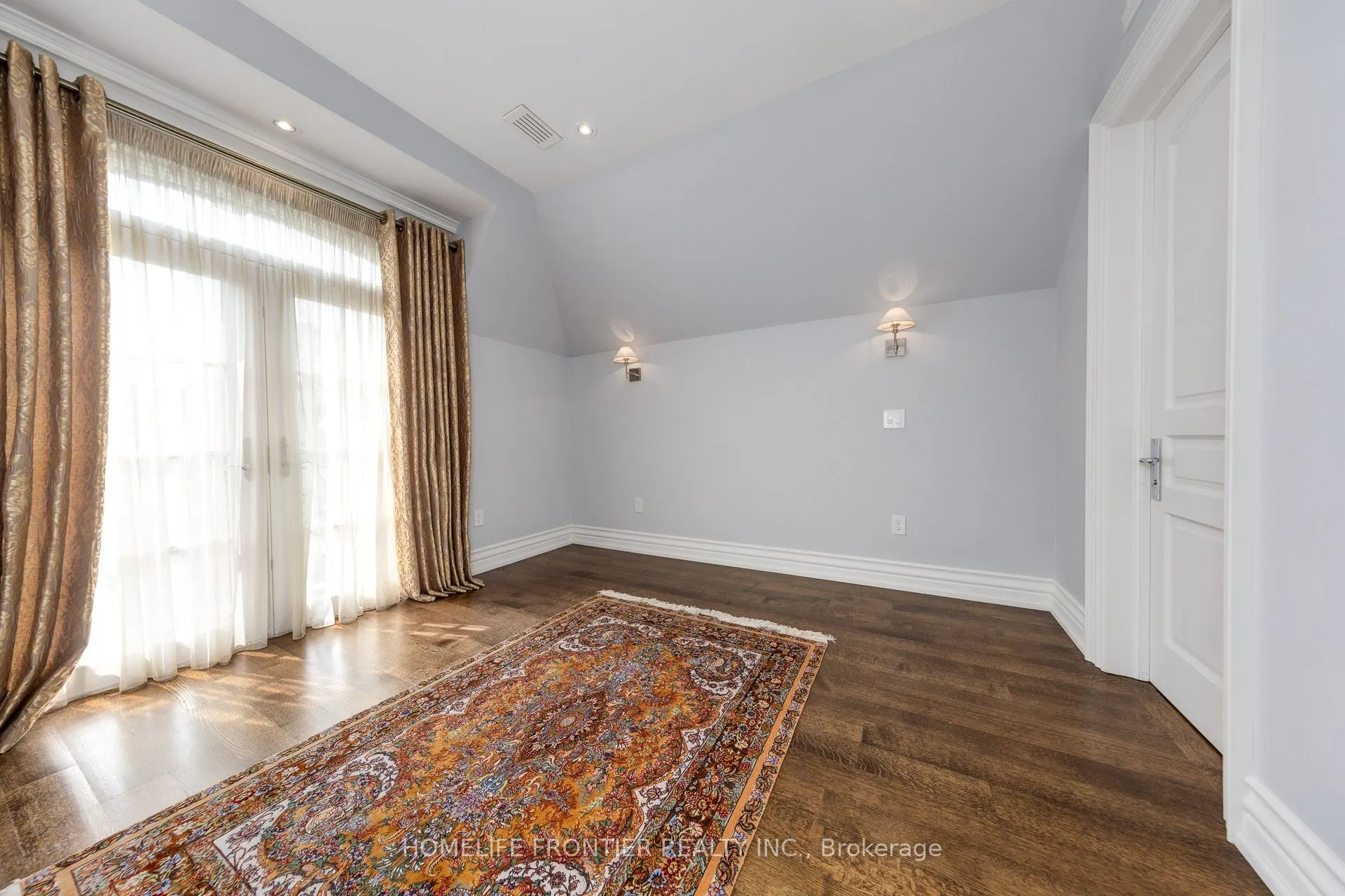 64 Yorkminster Road