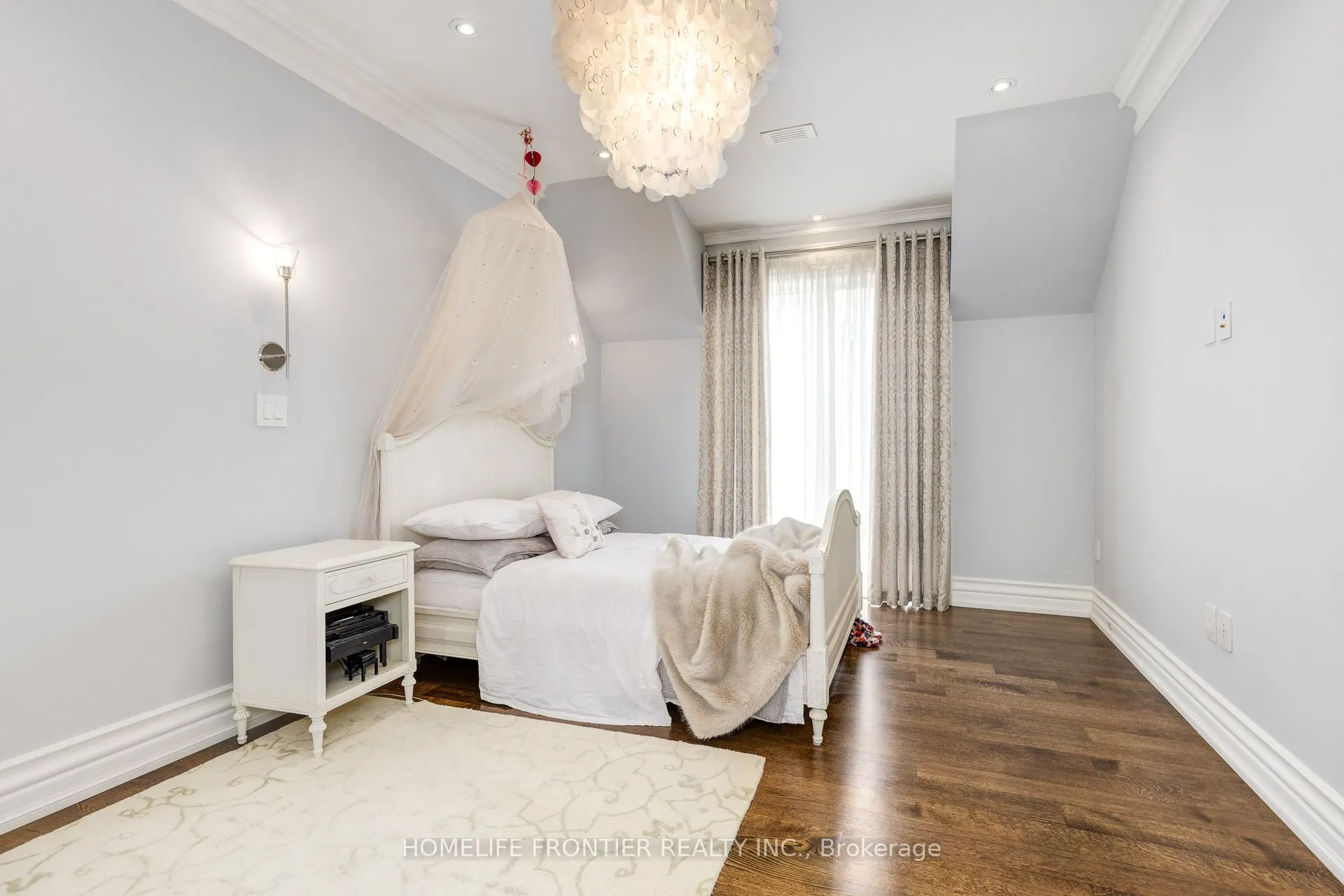 64 Yorkminster Road