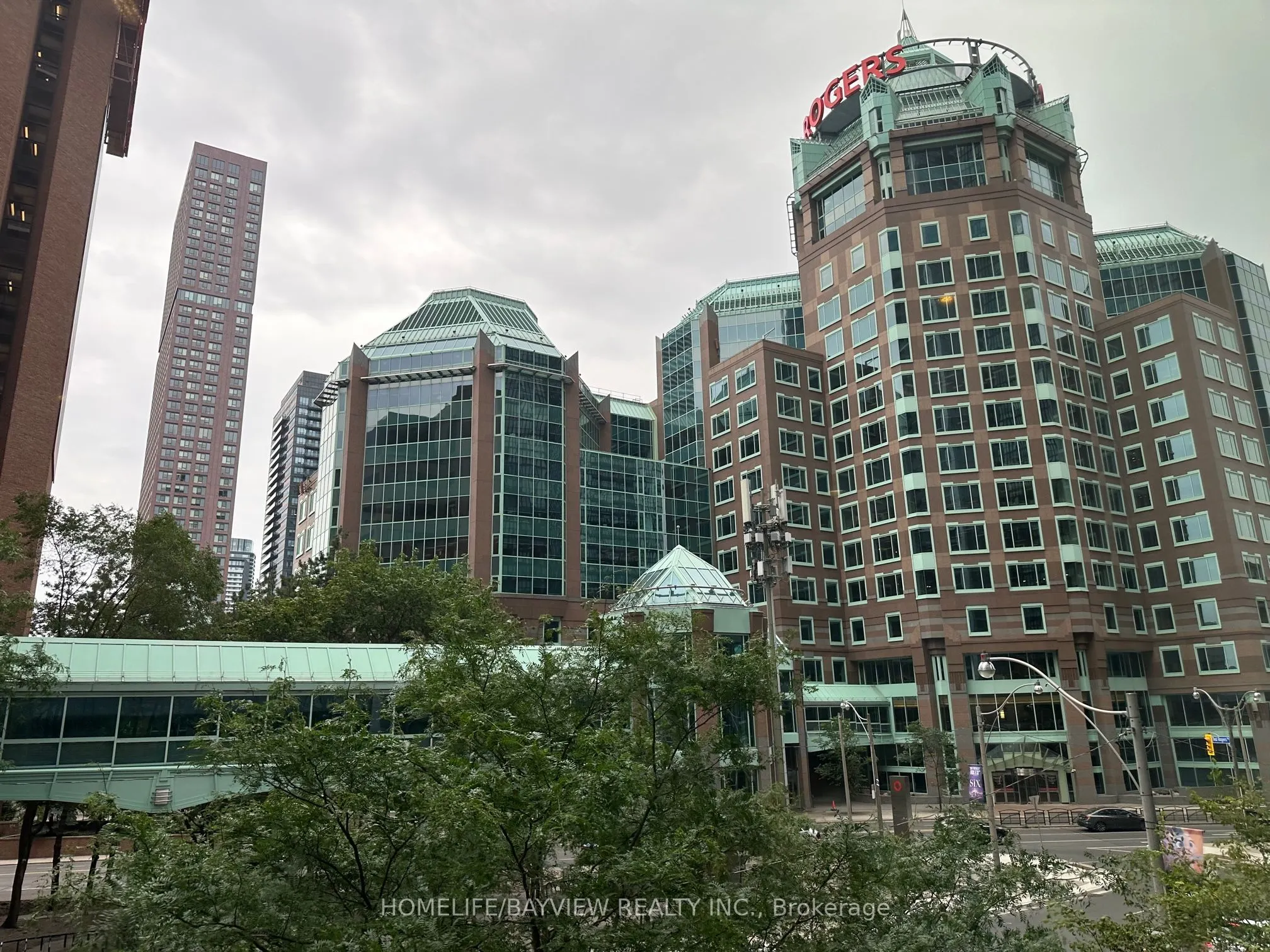 28 Ted Rogers Way, ## 201