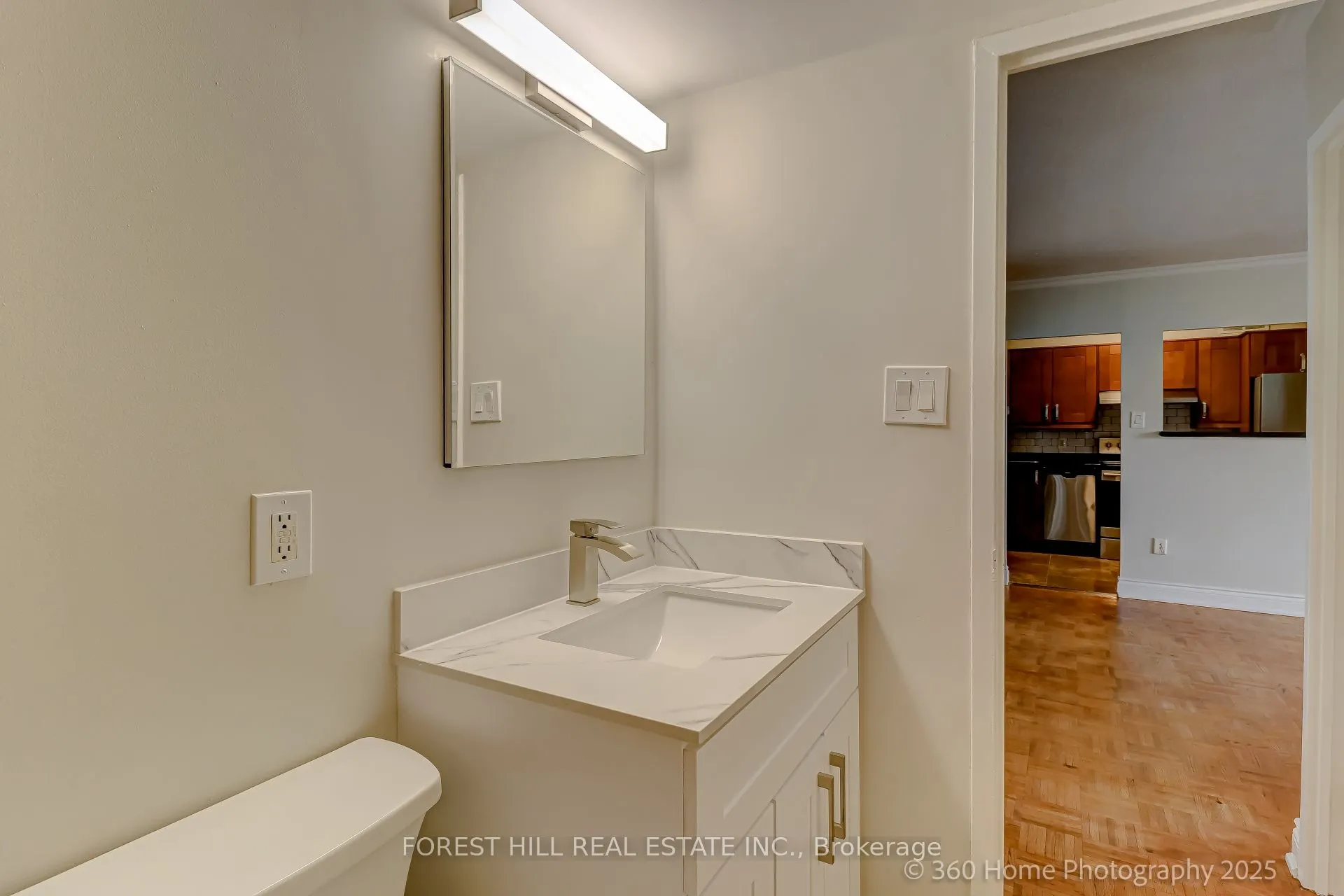 5949 Yonge Street, #403