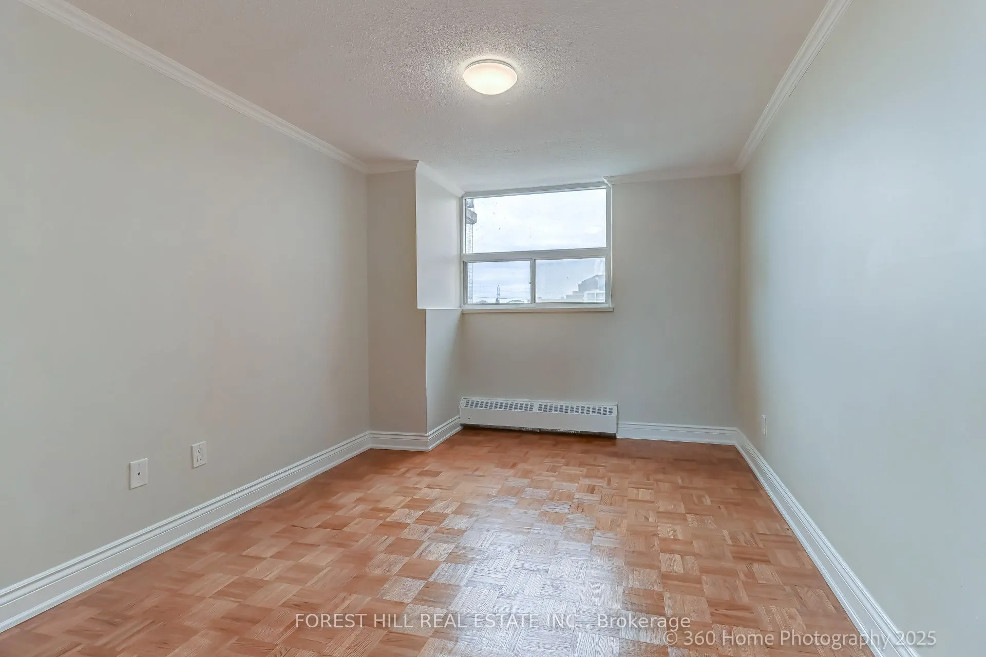 5949 Yonge Street, #403