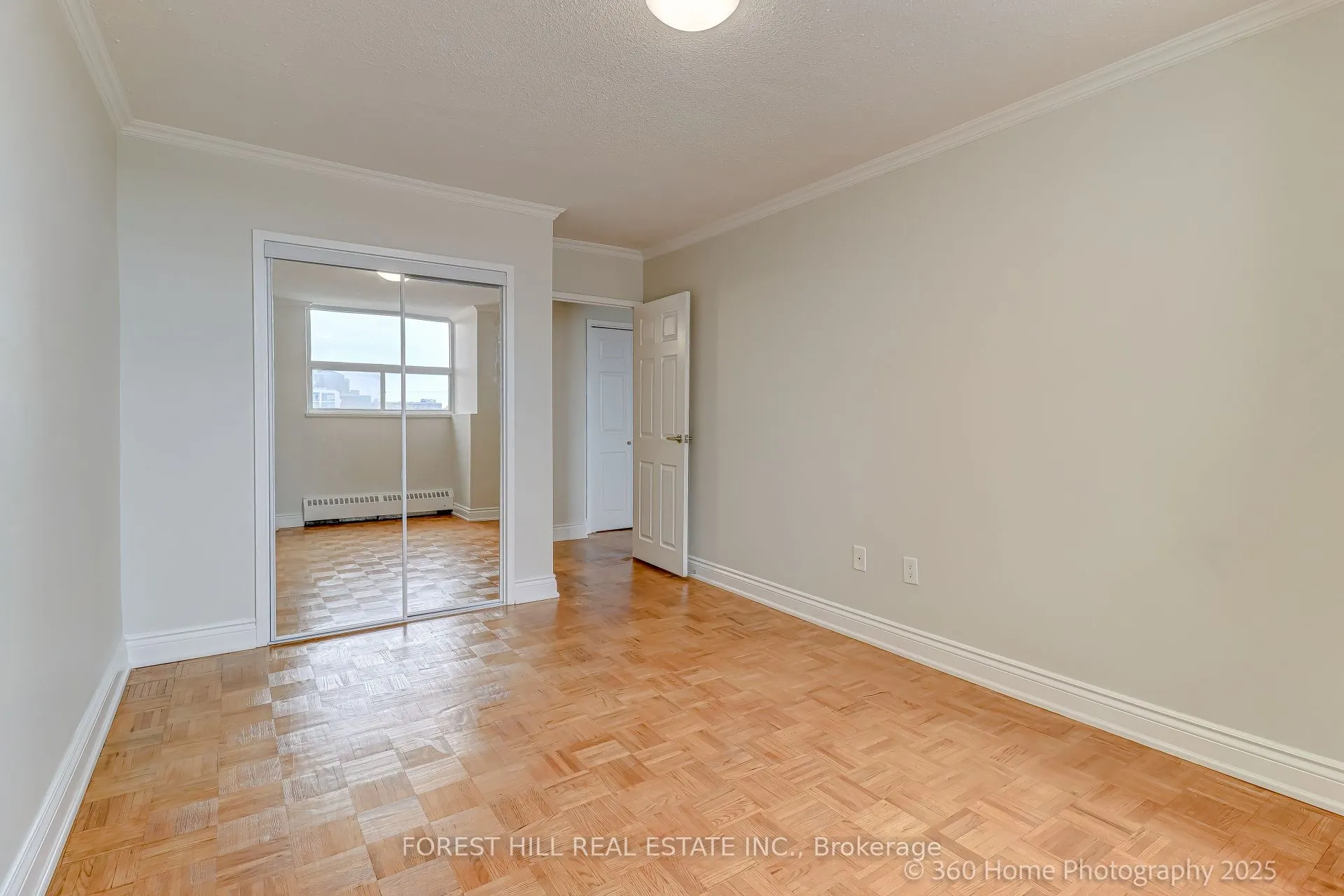 5949 Yonge Street, #403