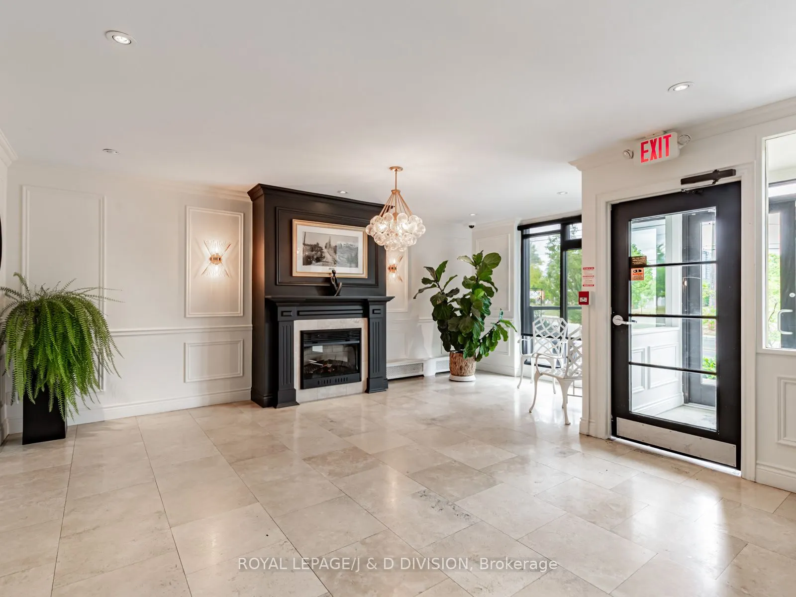 1901 Bayview Avenue, #301