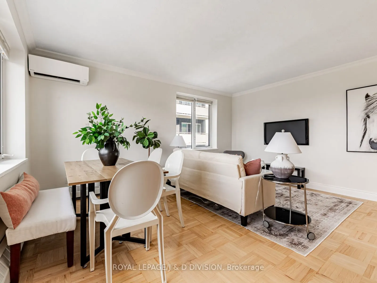 1901 Bayview Avenue, #301