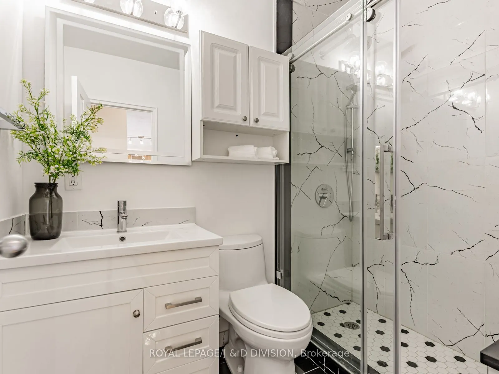1901 Bayview Avenue, #301