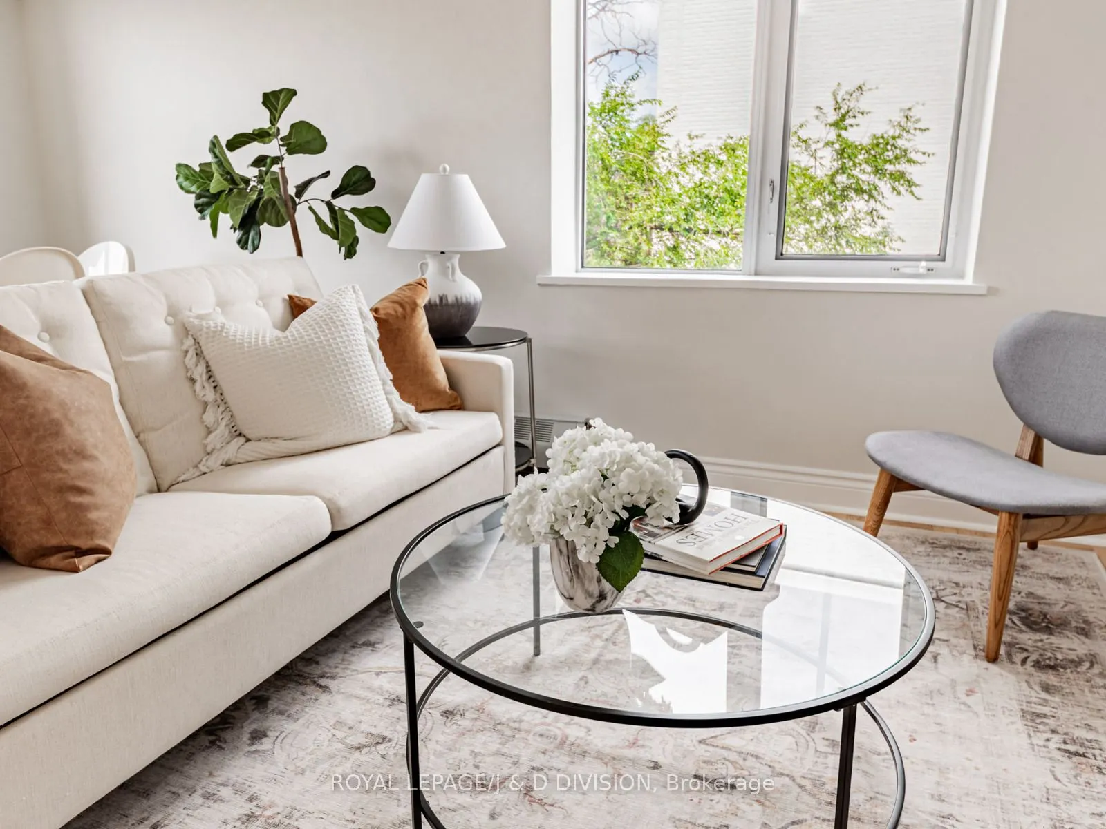 1901 Bayview Avenue, #301