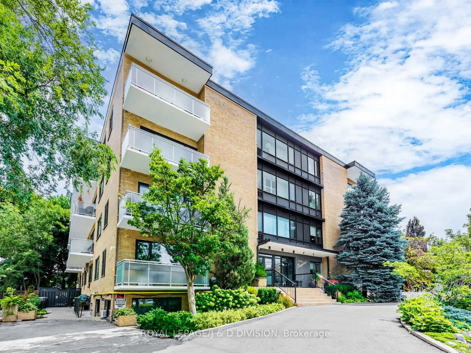 1901 Bayview Avenue, #301