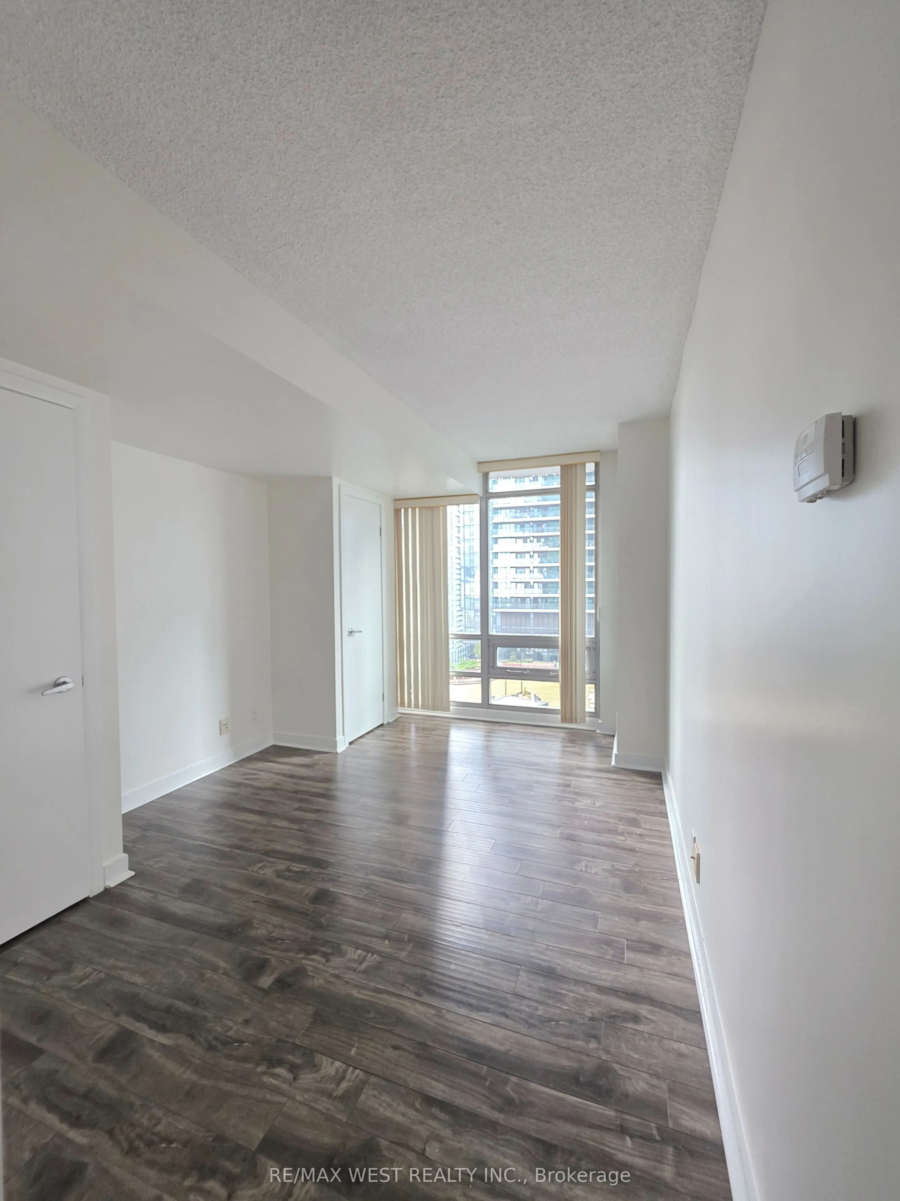 81 Navy Wharf Court, #2108