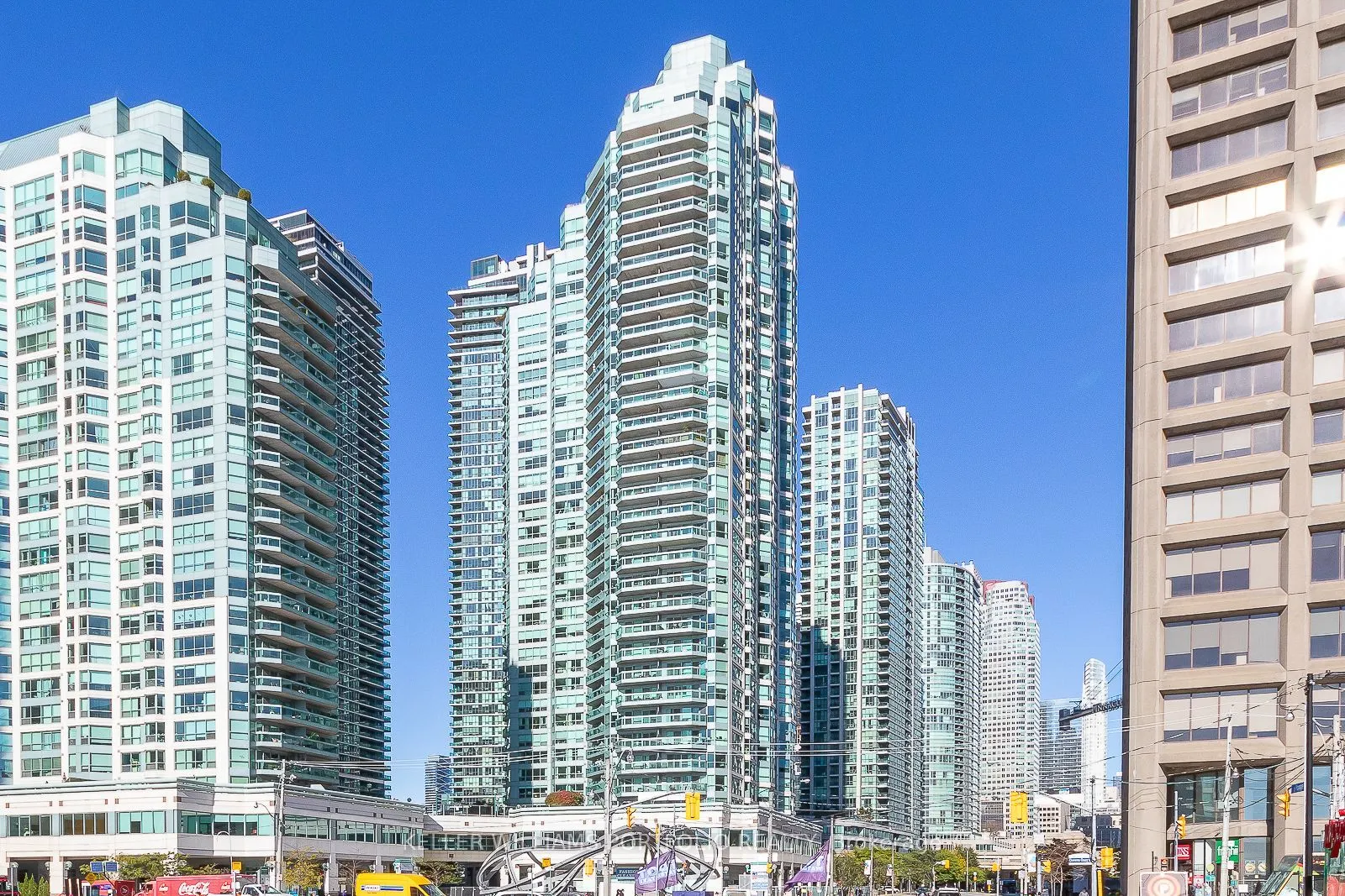 10 Yonge Street, #3302