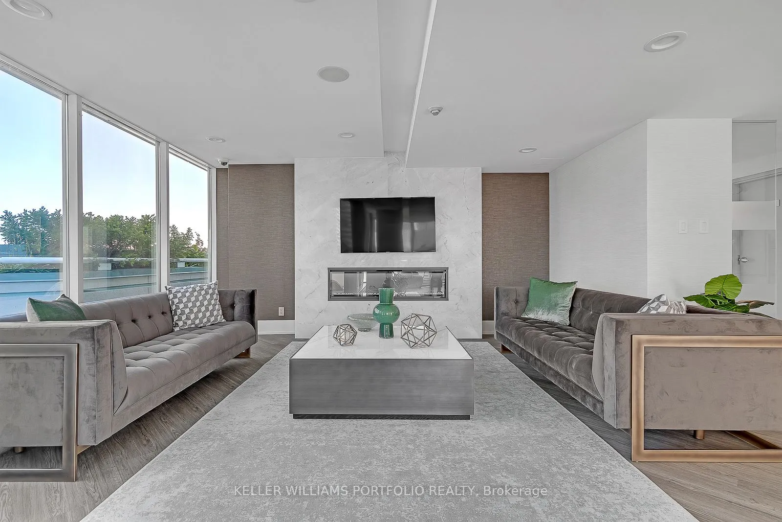 10 Yonge Street, #3302