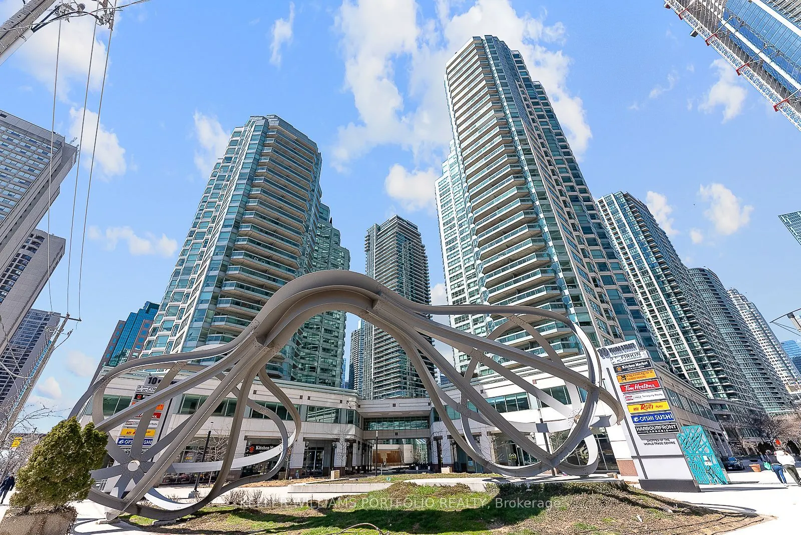 10 Yonge Street, #3302