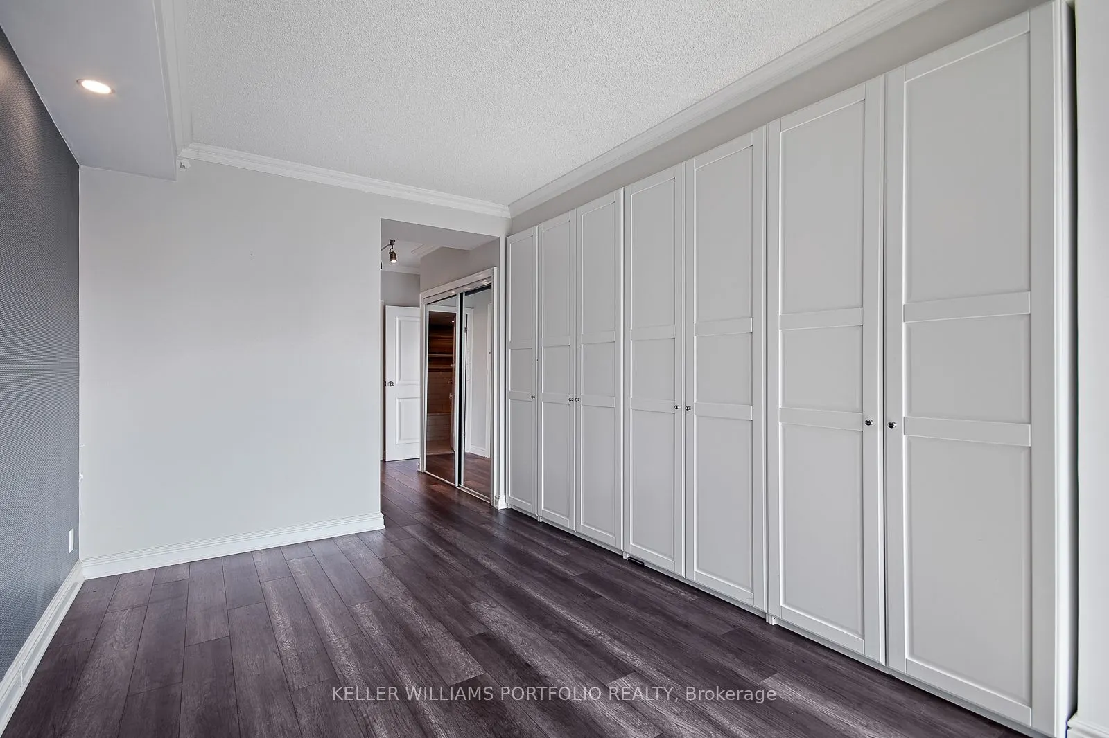 10 Yonge Street, #3302