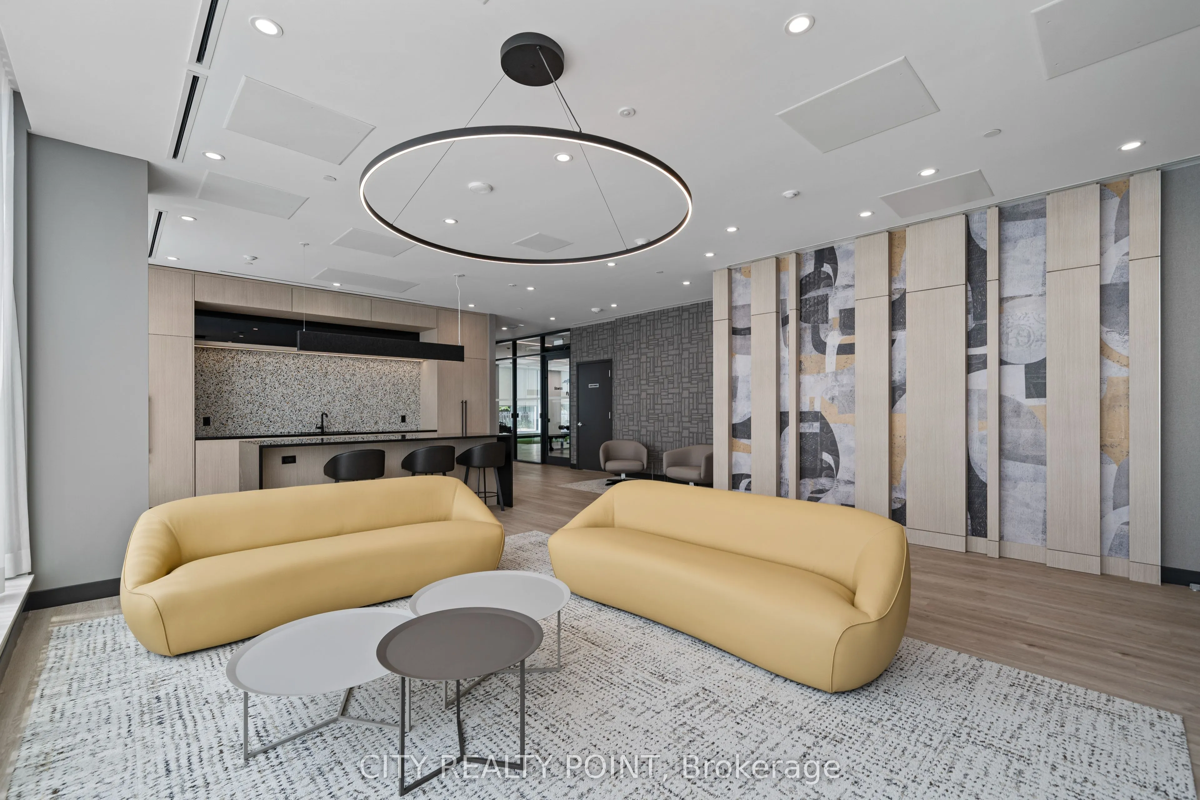 664 Spadina Avenue, #503