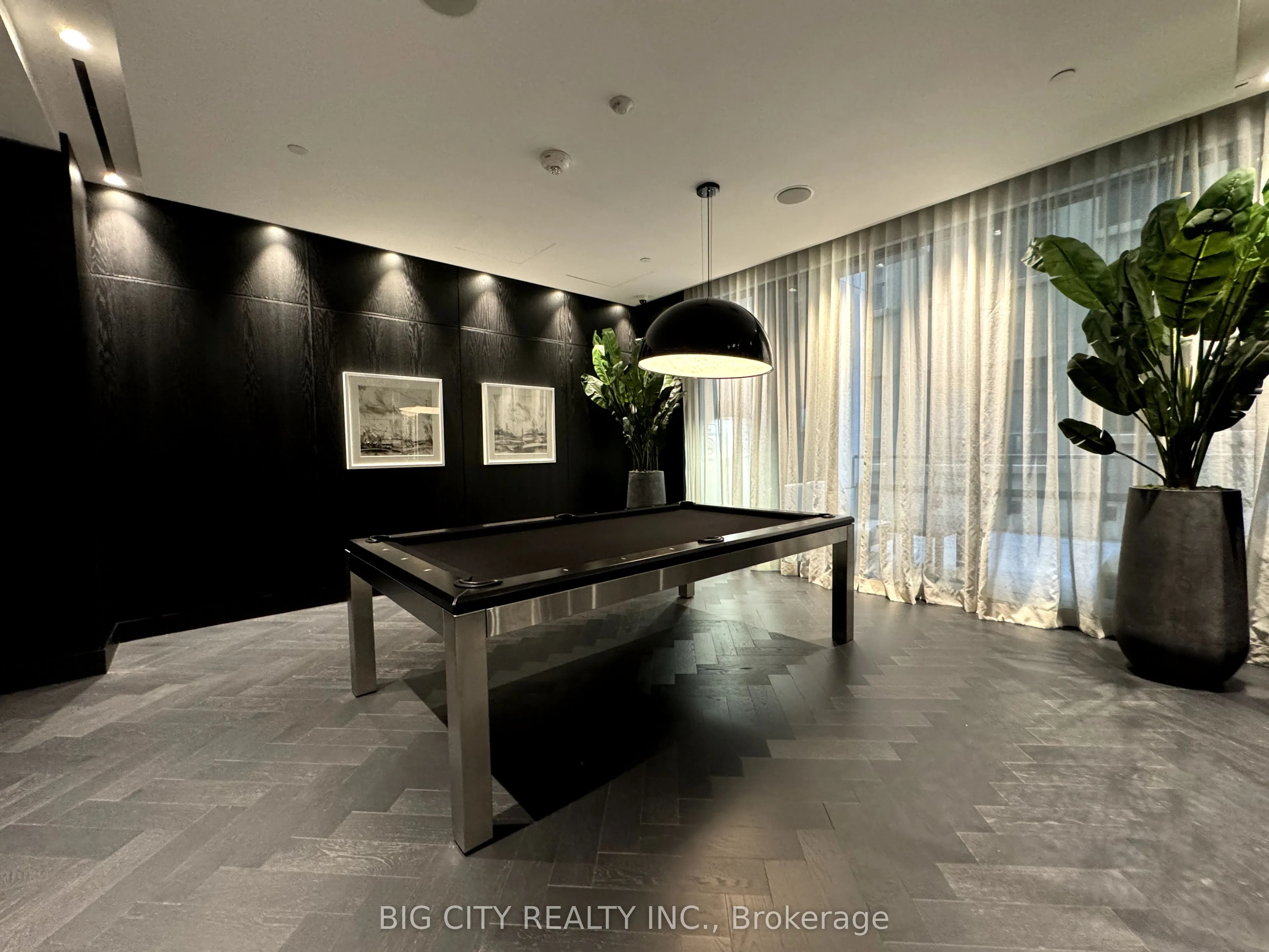 87 Peter Street, #3107