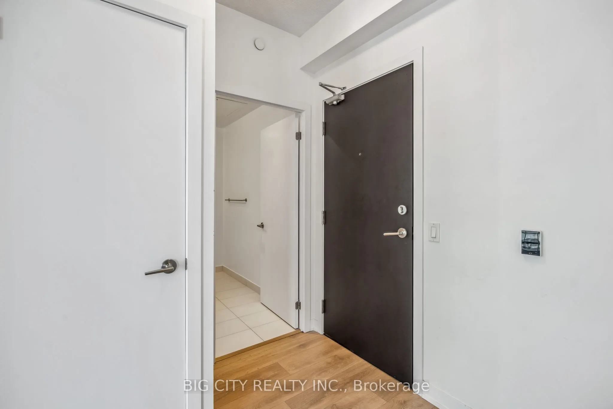 87 Peter Street, #3107