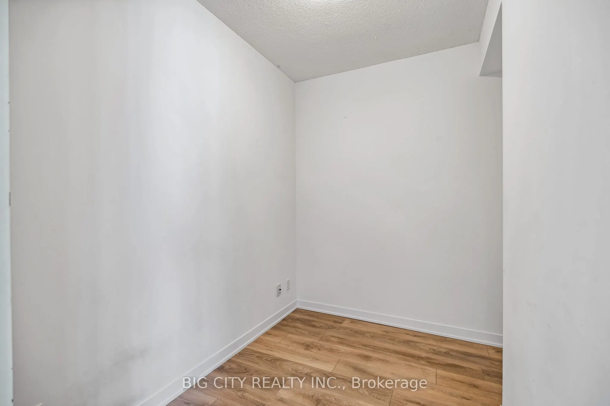 87 Peter Street, #3107