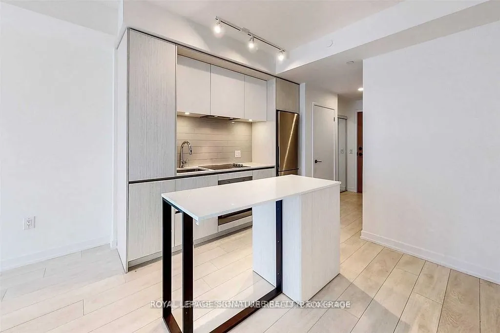 34 Tubman Avenue, #901-E