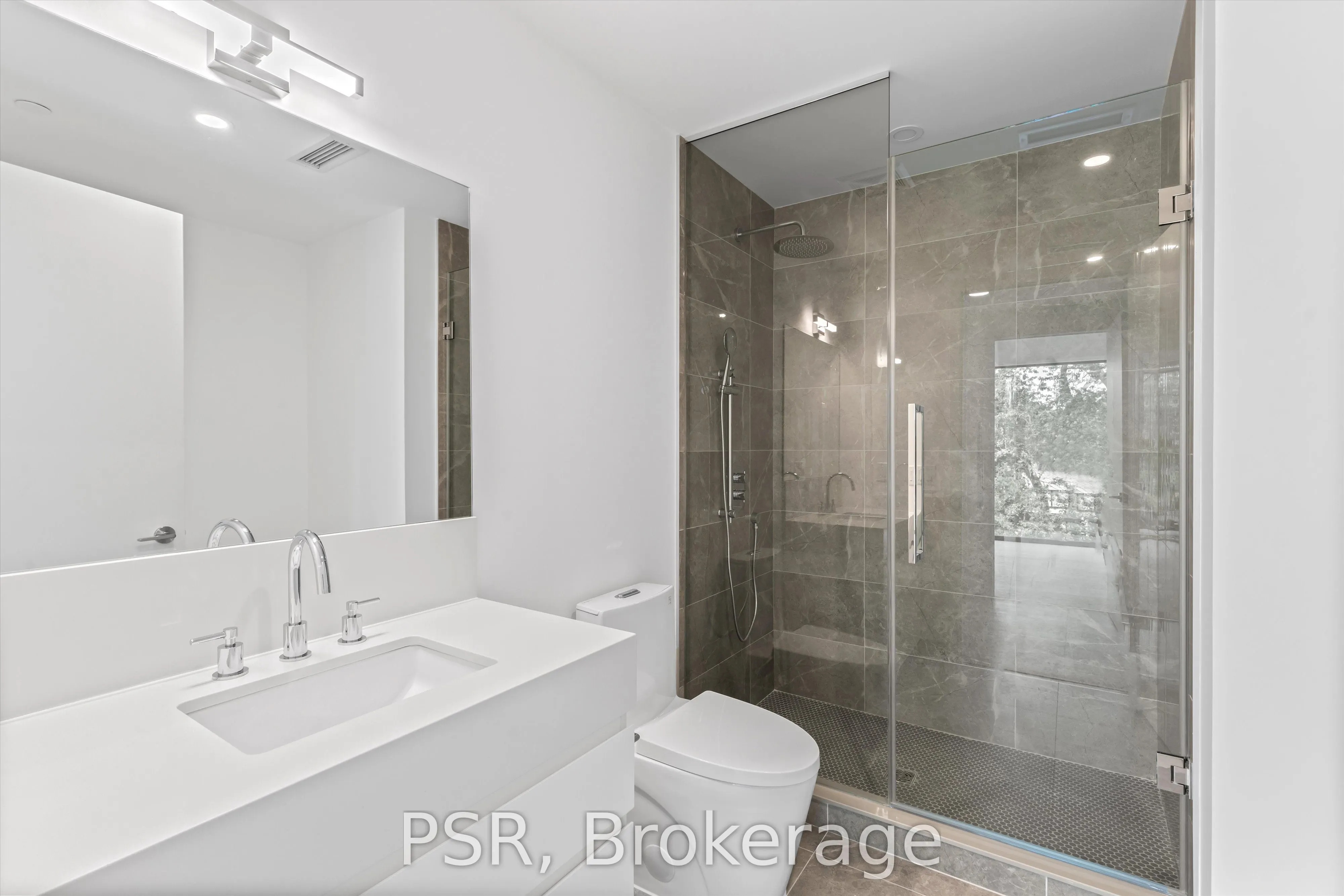 200 Keewatin Avenue, #PH401