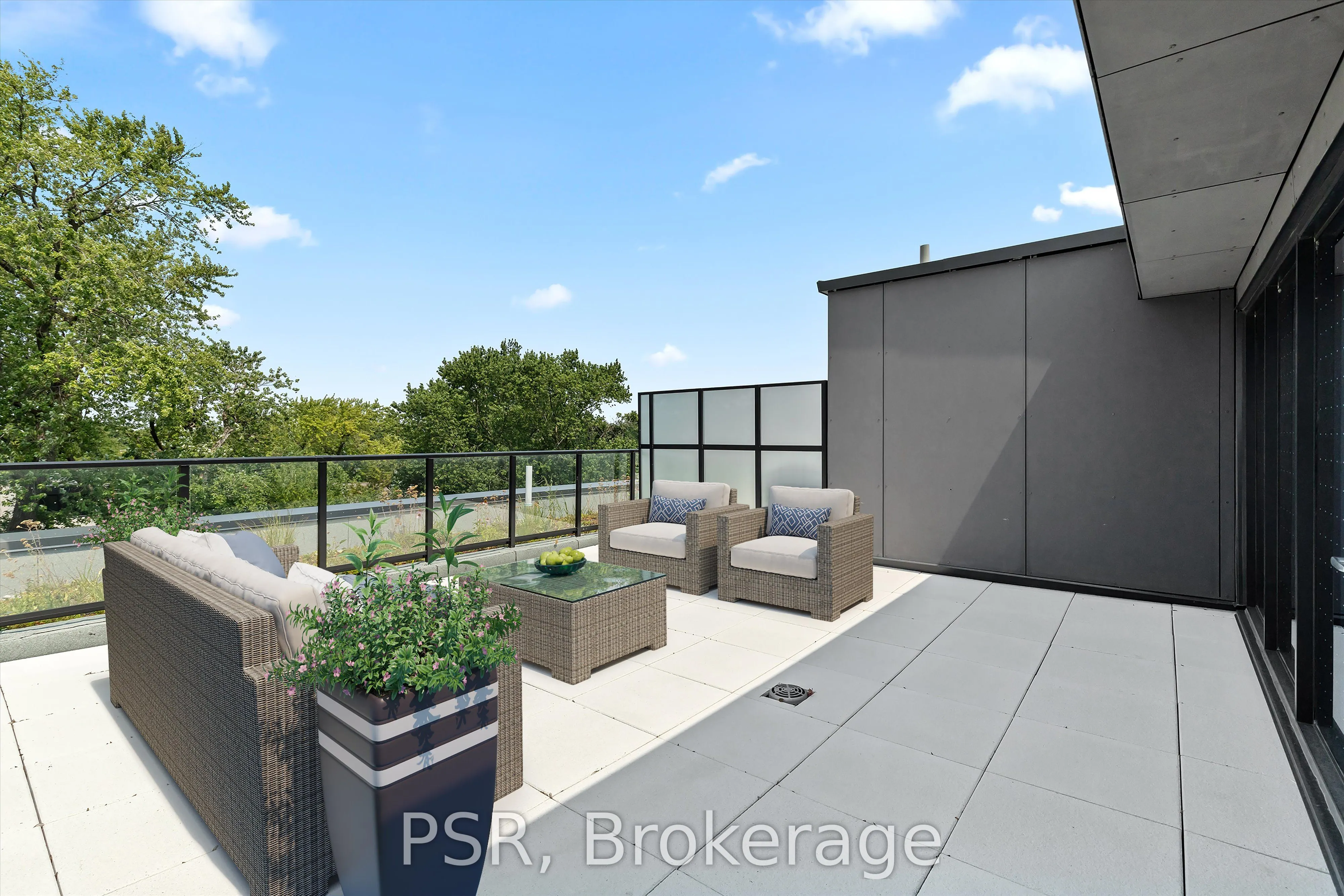 200 Keewatin Avenue, #PH401