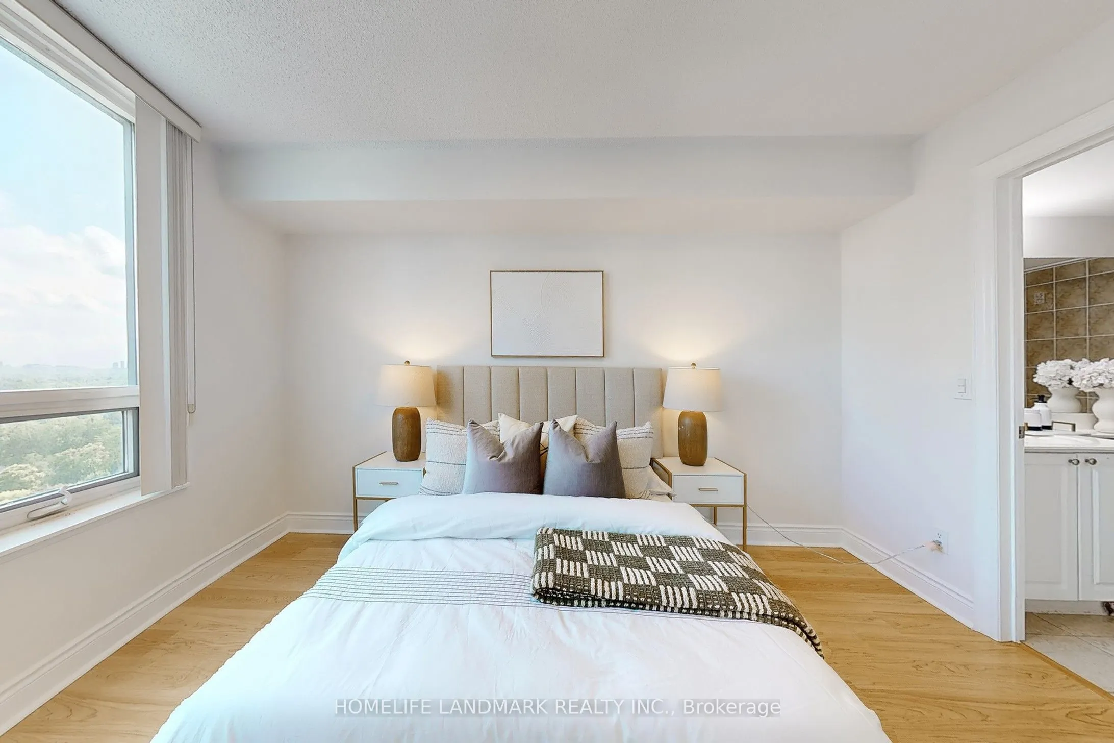 15 Greenview Avenue, #1405
