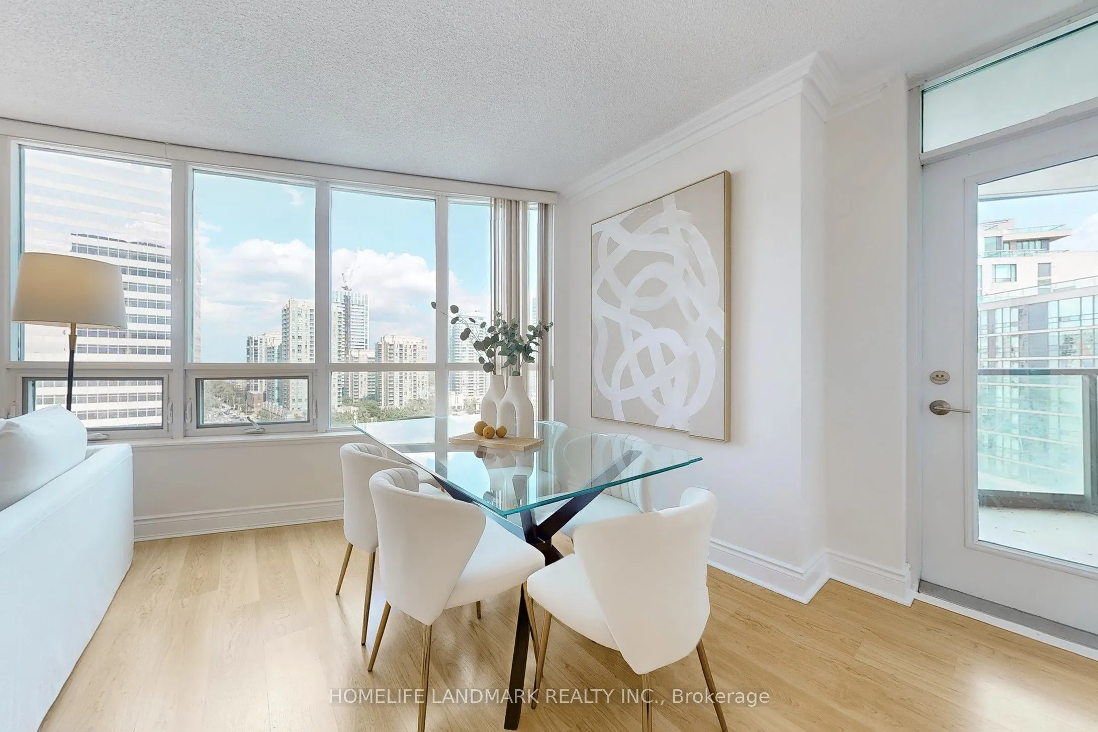 15 Greenview Avenue, #1405