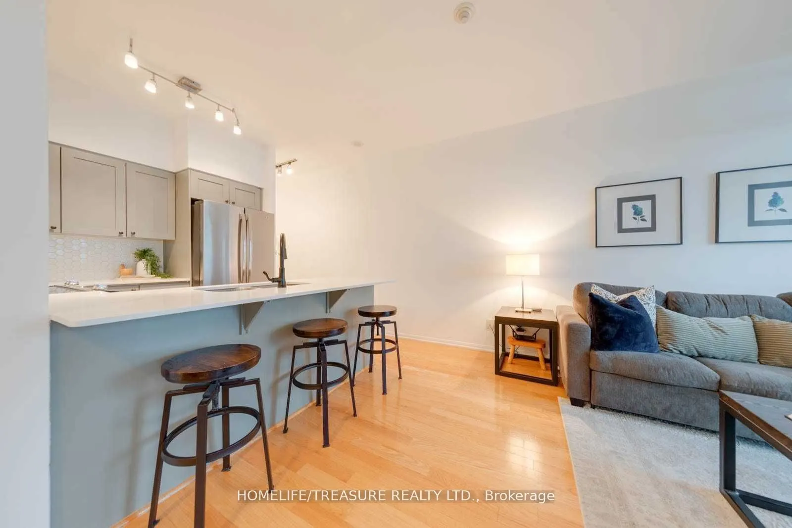 231 Fort York Boulevard, #722